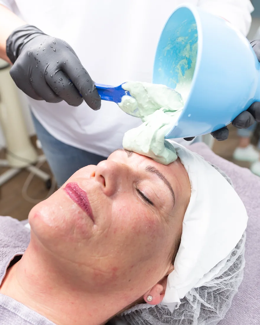 Advanced Lightning Peel Behandlung im Studio – Astrid Panitz, Kaarst